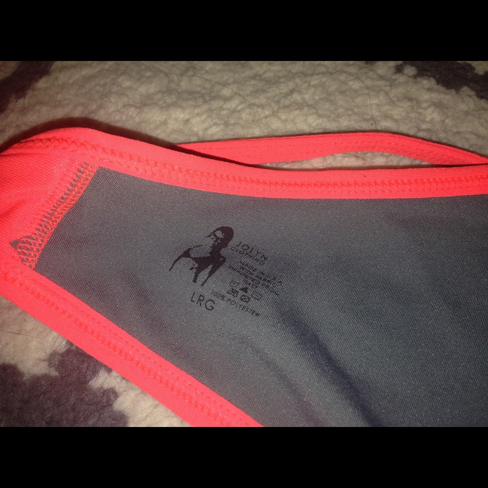 Jolyn swim top